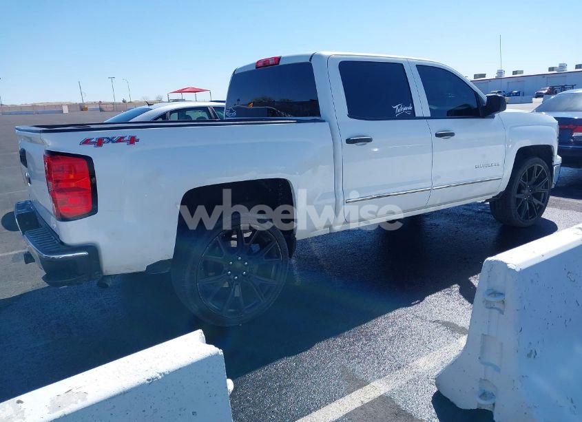 Photo 4 of 2014 Chevrolet Silverado 1500 1LT (VIN 3GCUKRECXEG548397)