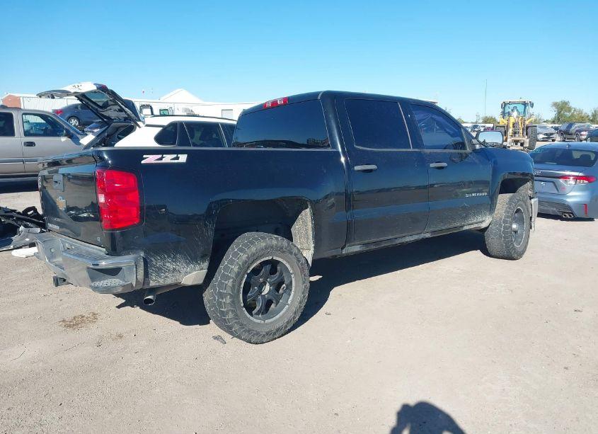 Photo 4 of 2014 Chevrolet Silverado 1500 2LT (VIN 3GCUKRECXEG548688)