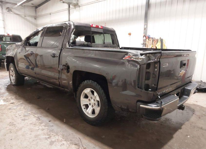 Photo 3 of 2015 Chevrolet Silverado 1500 2LT (VIN 3GCUKRECXFG186735)