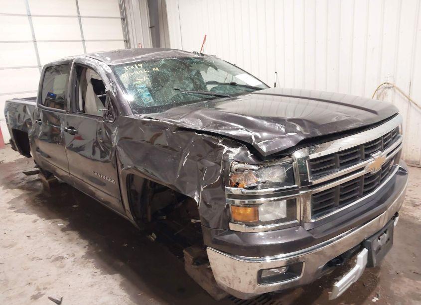 Photo 6 of 2015 Chevrolet Silverado 1500 2LT (VIN 3GCUKRECXFG186735)