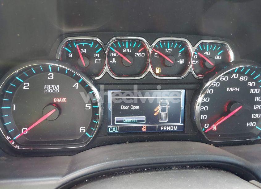 Photo 7 of 2015 Chevrolet Silverado 1500 1LT/2LT (VIN 3GCUKRECXFG267301)