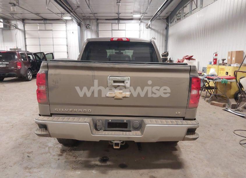 Photo 16 of 2015 Chevrolet Silverado 1500 2LT (VIN 3GCUKRECXFG323379)