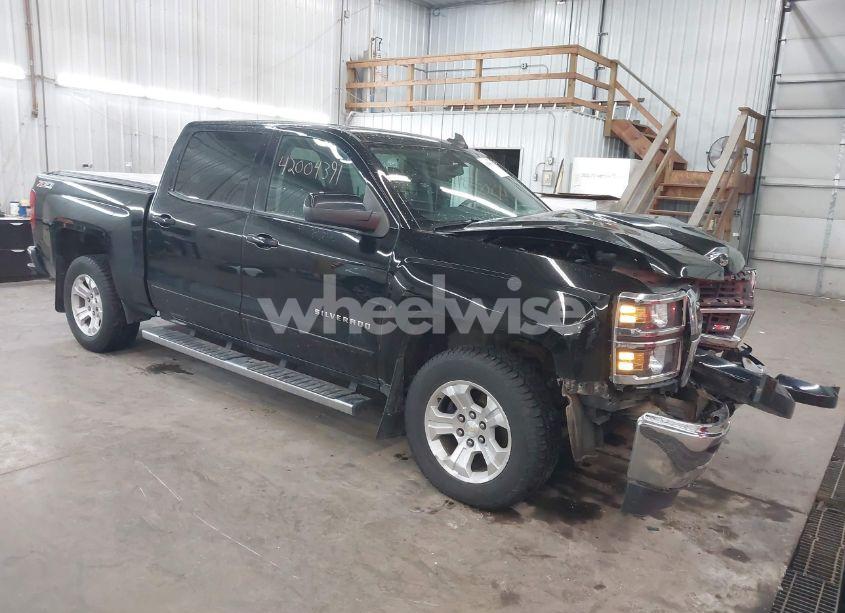 2015 Chevrolet Silverado 1500 2LT (VIN 3GCUKRECXFG495914) main photo