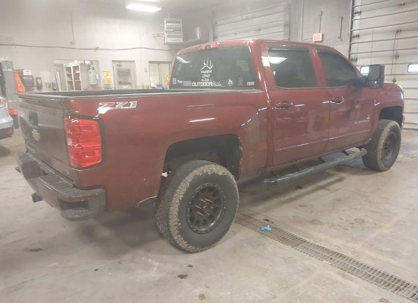 Photo 4 of 2016 Chevrolet Silverado 1500 2LT (VIN 3GCUKRECXGG154854)