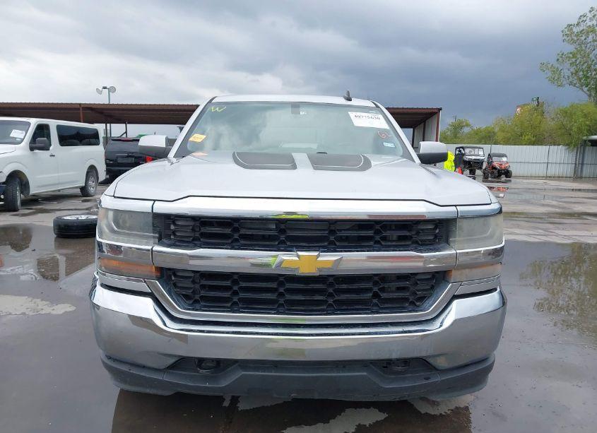 Photo 13 of 2016 Chevrolet Silverado 1500 1LT (VIN 3GCUKRECXGG157527)