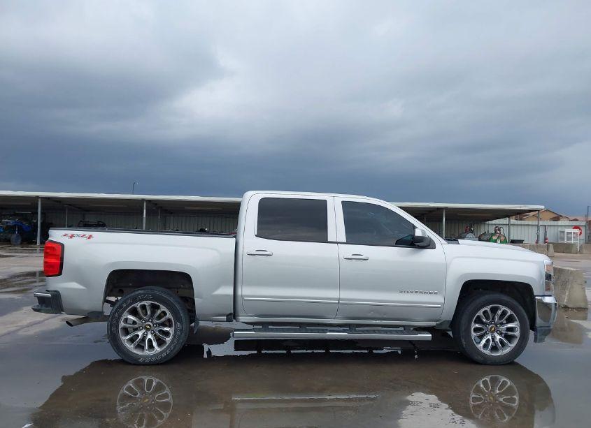 Photo 14 of 2016 Chevrolet Silverado 1500 1LT (VIN 3GCUKRECXGG157527)