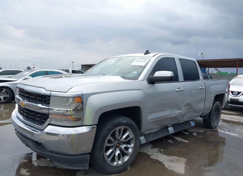 Photo 6 of 2016 Chevrolet Silverado 1500 1LT (VIN 3GCUKRECXGG157527)