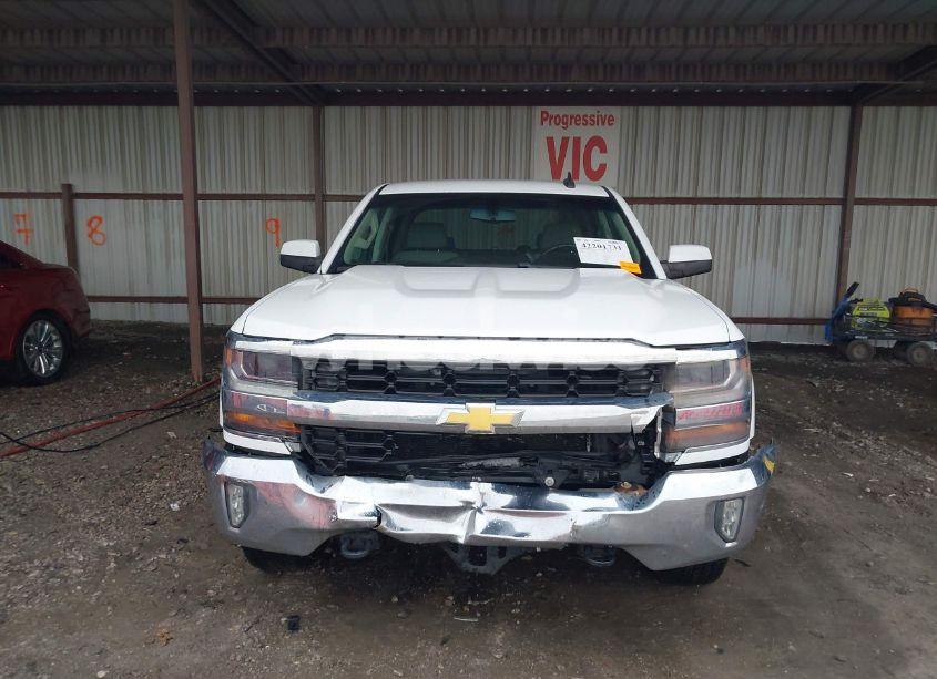 Photo 13 of 2016 Chevrolet Silverado 1500 1LT (VIN 3GCUKRECXGG176238)