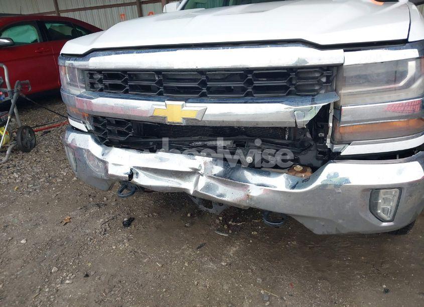 Photo 6 of 2016 Chevrolet Silverado 1500 1LT (VIN 3GCUKRECXGG176238)