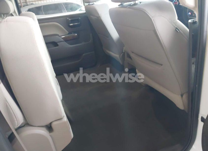 Photo 8 of 2016 Chevrolet Silverado 1500 1LT (VIN 3GCUKRECXGG176238)