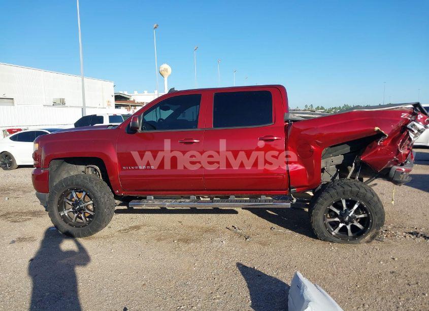 Photo 14 of 2016 Chevrolet Silverado 1500 2LT (VIN 3GCUKRECXGG176904)