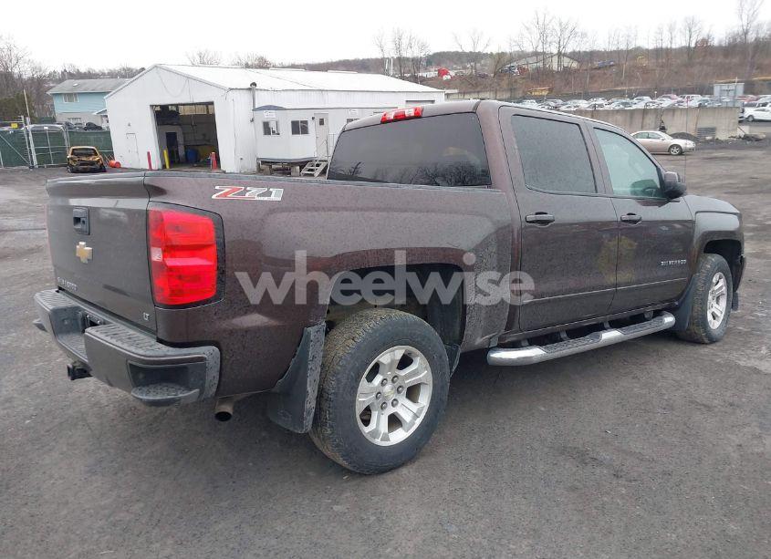 Photo 4 of 2016 Chevrolet Silverado 1500 2LT (VIN 3GCUKRECXGG180807)