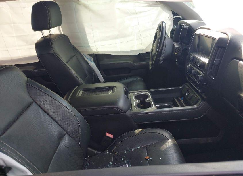 Photo 5 of 2016 Chevrolet Silverado 1500 2LT (VIN 3GCUKRECXGG314215)