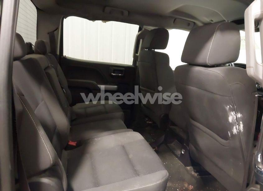 Photo 8 of 2016 Chevrolet Silverado 1500 2LT (VIN 3GCUKRECXGG321066)