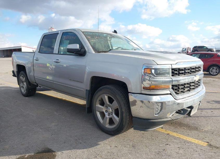 2017 Chevrolet Silverado 1500 1LT (VIN 3GCUKRECXHG233782) main photo