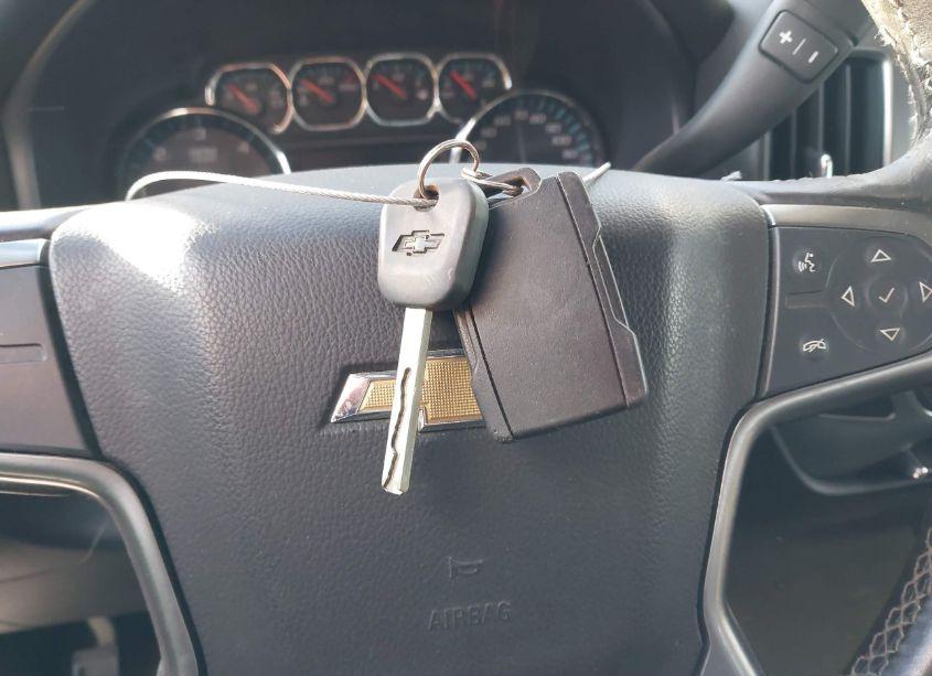 Photo 11 of 2017 Chevrolet Silverado 1500 1LT (VIN 3GCUKRECXHG233782)