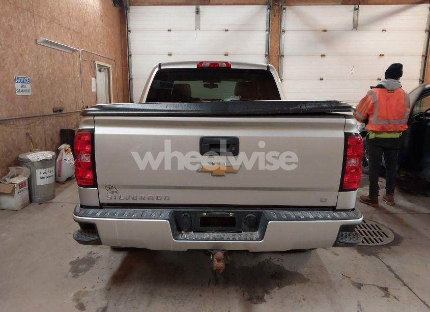 Photo 16 of 2017 Chevrolet Silverado 1500 2LT (VIN 3GCUKRECXHG310067)