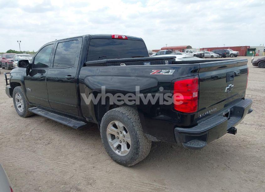 Photo 3 of 2017 Chevrolet Silverado 1500 2LT (VIN 3GCUKRECXHG395119)