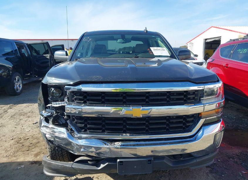 Photo 12 of 2017 Chevrolet Silverado 1500 1LT (VIN 3GCUKRECXHG412226)