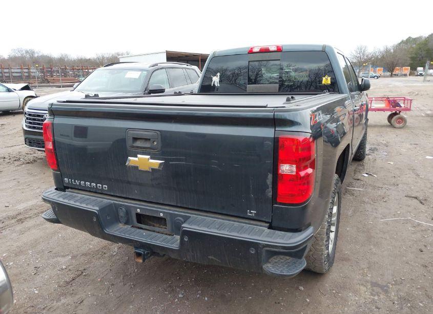 Photo 16 of 2018 Chevrolet Silverado 1500 2LT (VIN 3GCUKRECXJG419327)