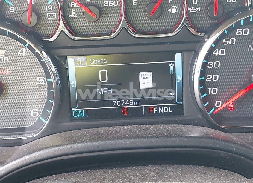 Photo 15 of 2018 Chevrolet Silverado 1500 2LT (VIN 3GCUKRECXJG477812)