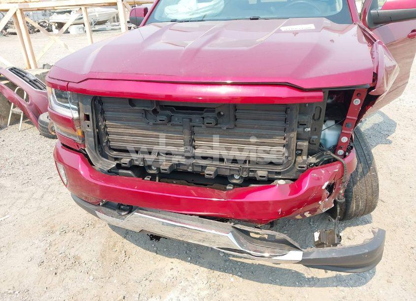 Photo 6 of 2018 Chevrolet Silverado 1500 2LT (VIN 3GCUKRECXJG484145)