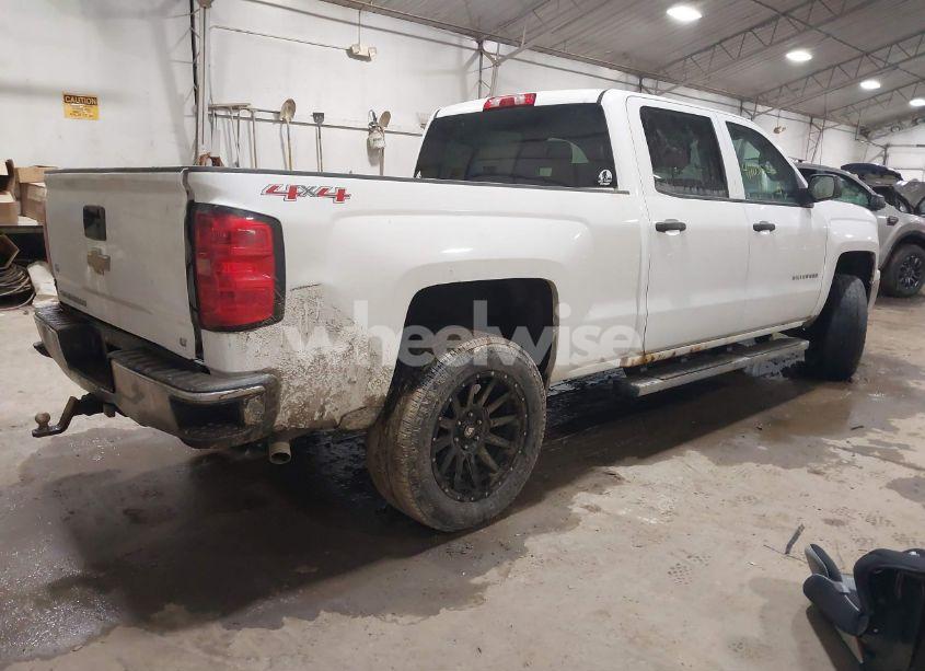 Photo 4 of 2014 Chevrolet Silverado 1500 1LT/2LT/LT (VIN 3GCUKREH0EG154922)