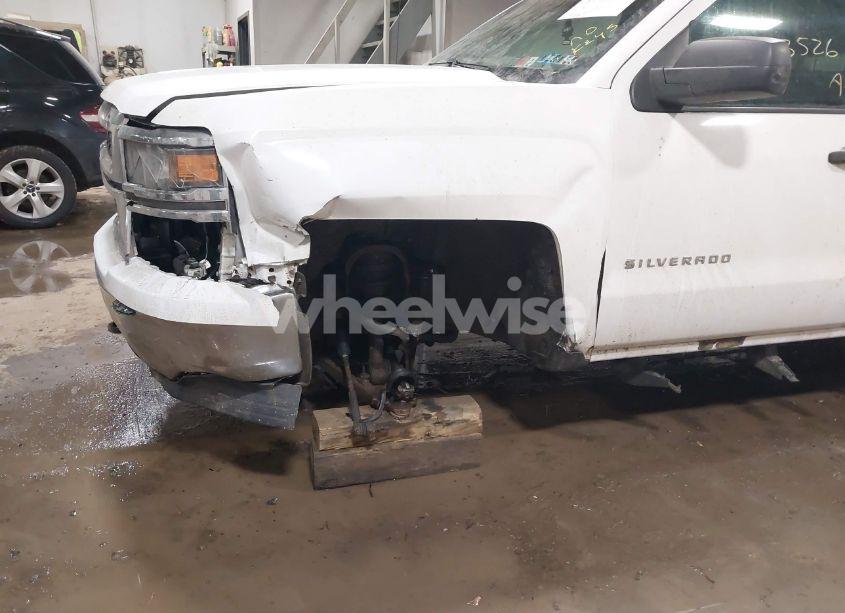 Photo 6 of 2014 Chevrolet Silverado 1500 1LT/2LT/LT (VIN 3GCUKREH0EG154922)
