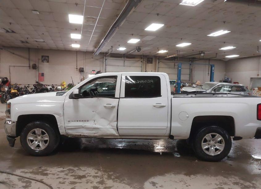 Photo 14 of 2016 Chevrolet Silverado 1500 1LT (VIN 3GCUKREH0GG164076)