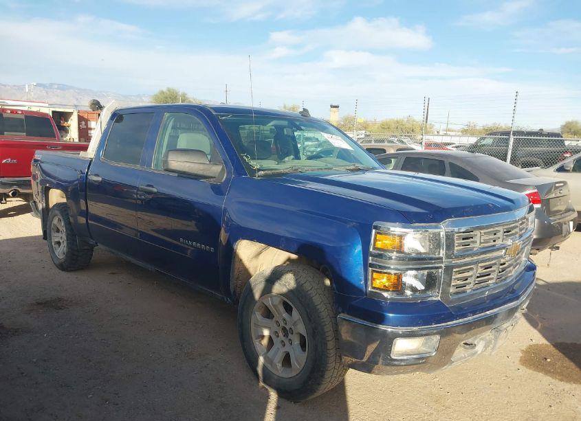 2014 Chevrolet Silverado 1500 2LT (VIN 3GCUKREH1EG280917) main photo