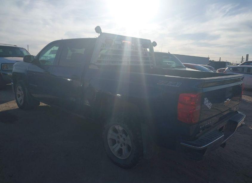 Photo 3 of 2014 Chevrolet Silverado 1500 2LT (VIN 3GCUKREH1EG280917)