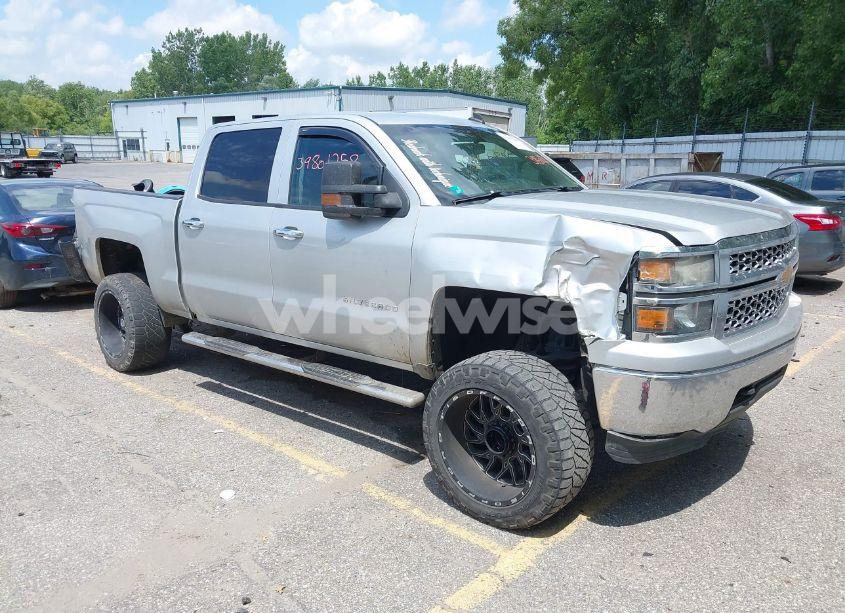 2014 Chevrolet Silverado 1500 1LT (VIN 3GCUKREH1EG393931) main photo