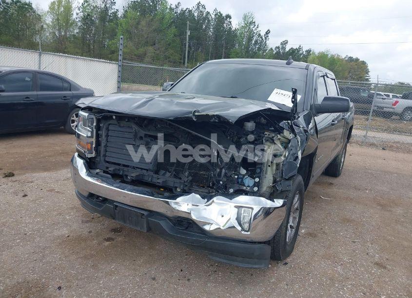 Photo 6 of 2017 Chevrolet Silverado 1500 1LT (VIN 3GCUKREH1HG120881)