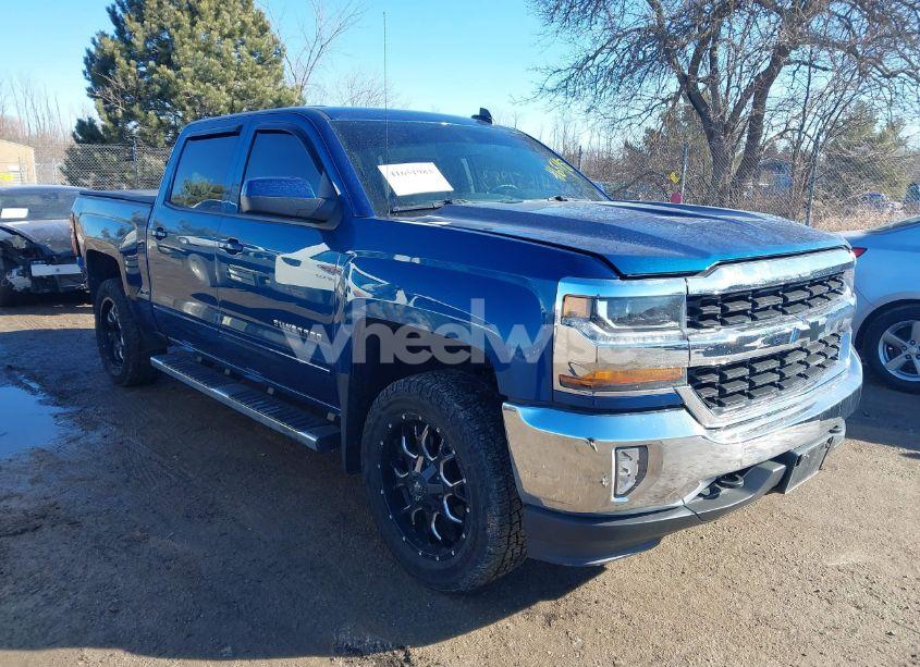 2018 Chevrolet Silverado 1500 1LT (VIN 3GCUKREH1JG148282) main photo