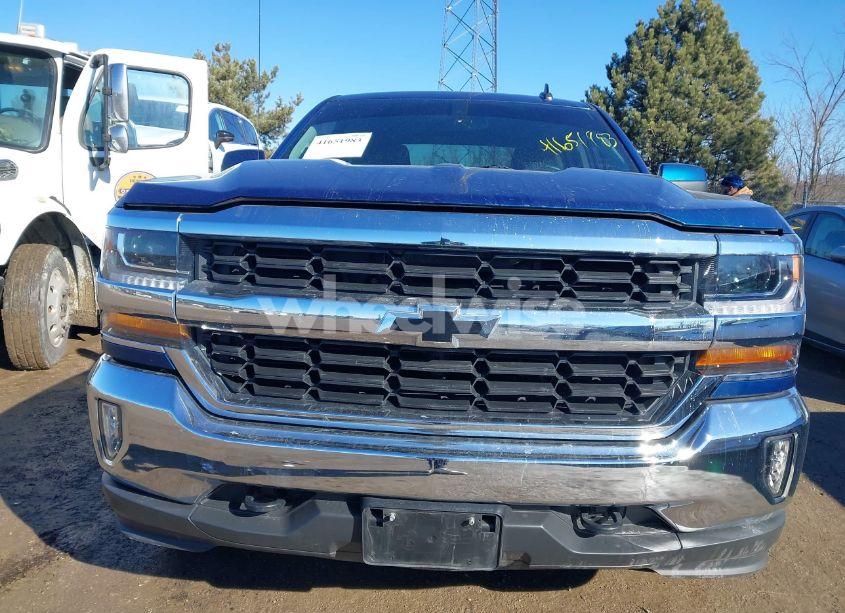 Photo 12 of 2018 Chevrolet Silverado 1500 1LT (VIN 3GCUKREH1JG148282)