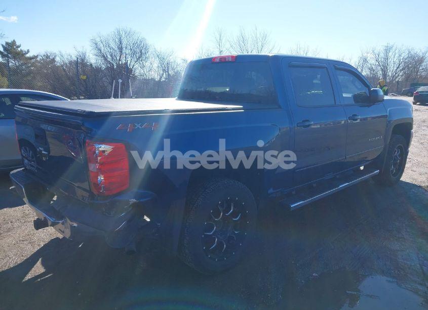 Photo 4 of 2018 Chevrolet Silverado 1500 1LT (VIN 3GCUKREH1JG148282)