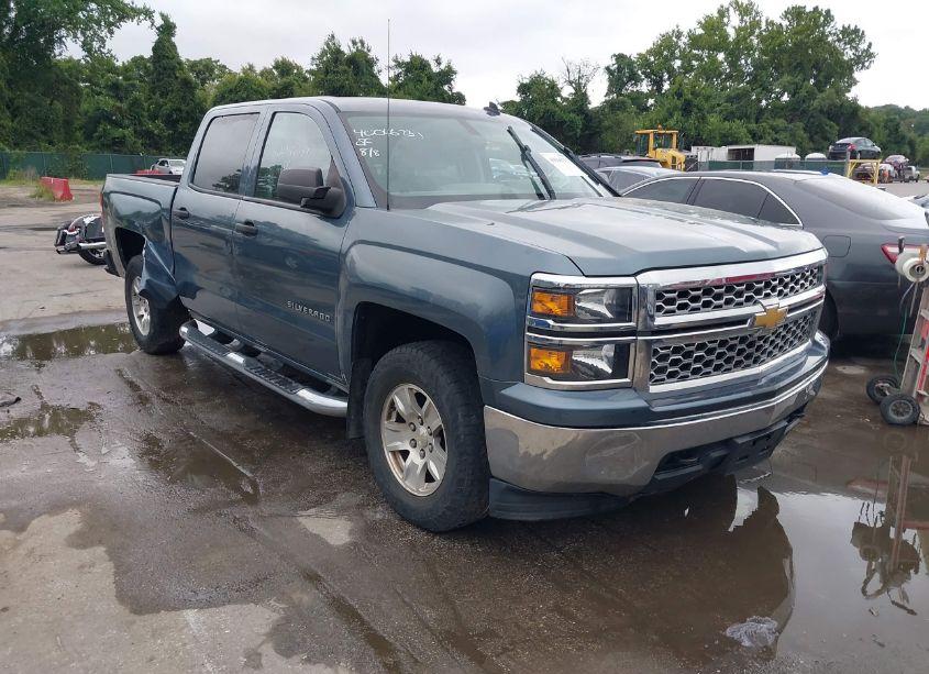 2014 Chevrolet Silverado 1500 1LT (VIN 3GCUKREH2EG347153) main photo