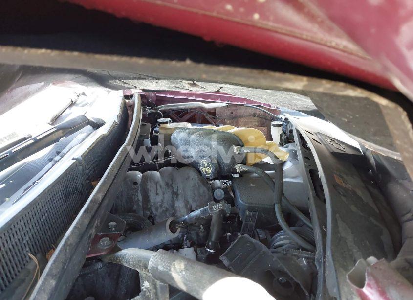 Photo 10 of 2015 Chevrolet Silverado 1500 1LT (VIN 3GCUKREH2FG349583)