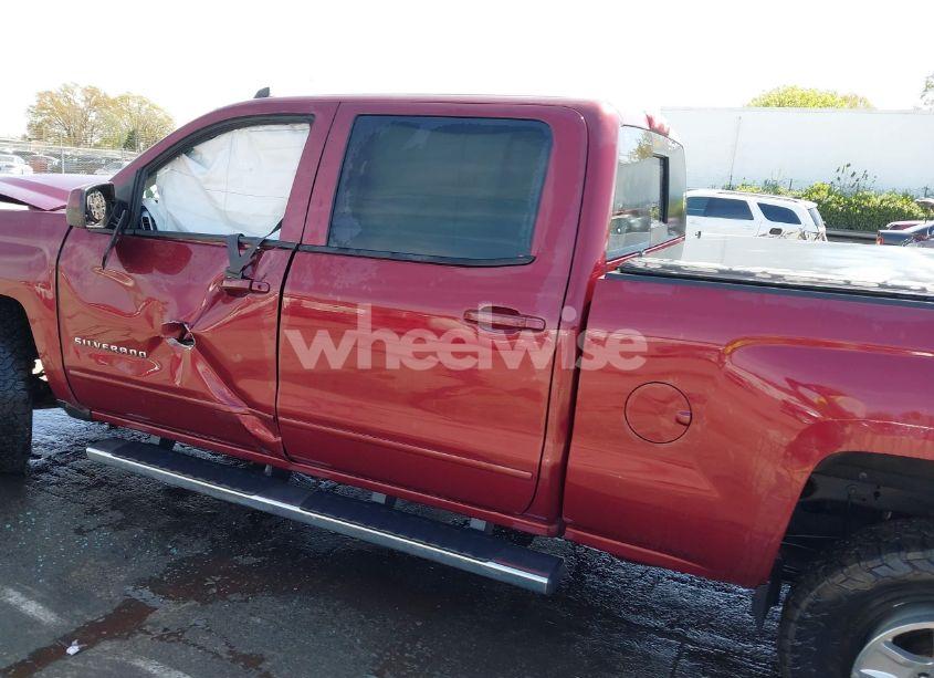 Photo 14 of 2015 Chevrolet Silverado 1500 1LT (VIN 3GCUKREH2FG349583)