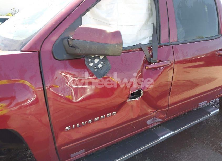 Photo 18 of 2015 Chevrolet Silverado 1500 1LT (VIN 3GCUKREH2FG349583)