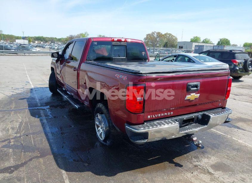 Photo 3 of 2015 Chevrolet Silverado 1500 1LT (VIN 3GCUKREH2FG349583)