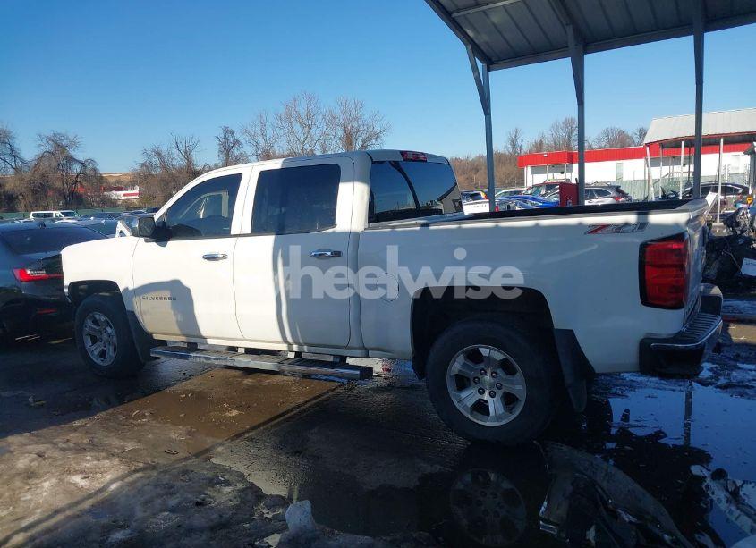 Photo 15 of 2014 Chevrolet Silverado 1500 2LT (VIN 3GCUKREH4EG293631)
