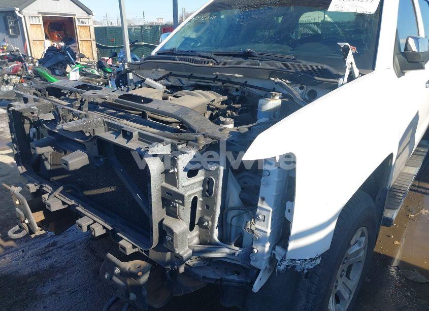 Photo 6 of 2014 Chevrolet Silverado 1500 2LT (VIN 3GCUKREH4EG293631)