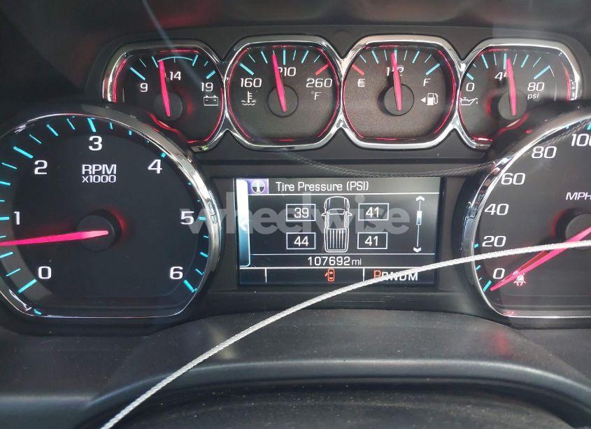 Photo 15 of 2015 Chevrolet Silverado 1500 1LT/2LT (VIN 3GCUKREH4FG160918)