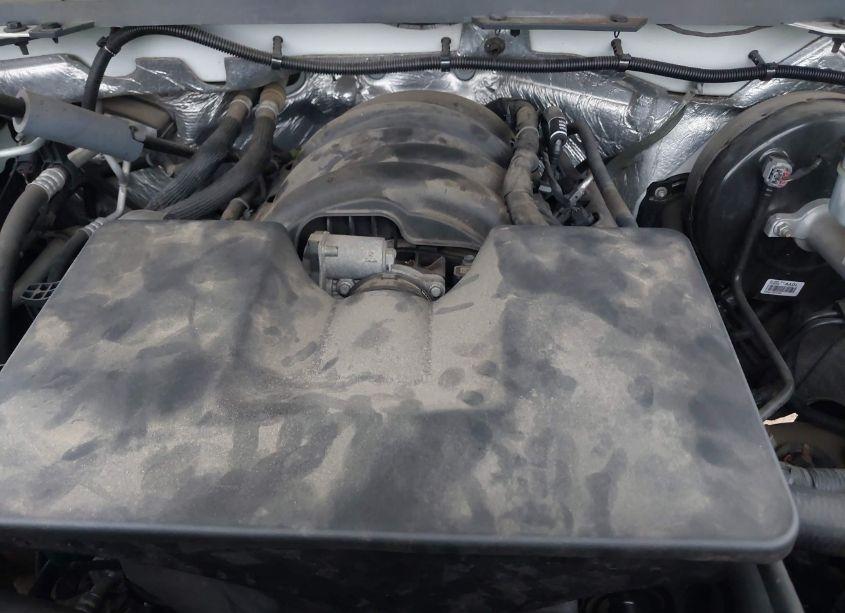 Photo 10 of 2018 Chevrolet Silverado 1500 1LT (VIN 3GCUKREH5JG255206)