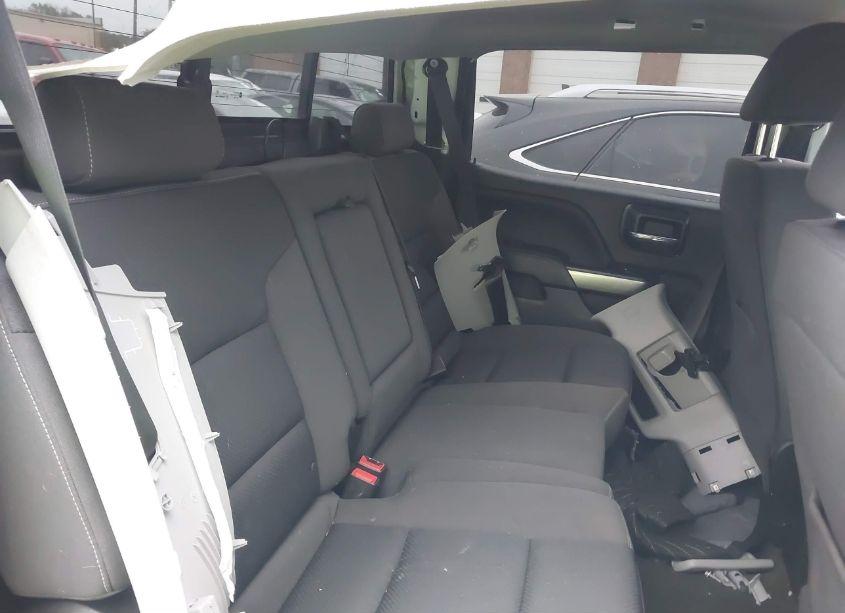 Photo 8 of 2018 Chevrolet Silverado 1500 1LT (VIN 3GCUKREH5JG255206)