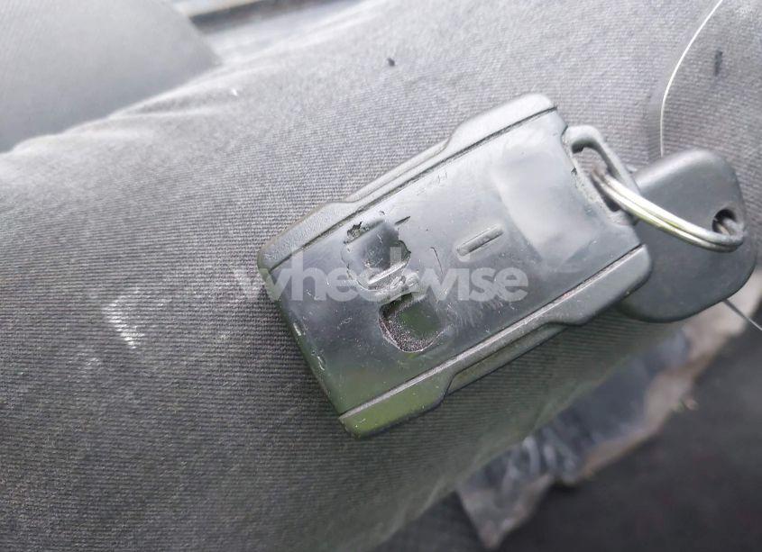 Photo 11 of 2014 Chevrolet Silverado 1500 1LT (VIN 3GCUKREH6EG221992)