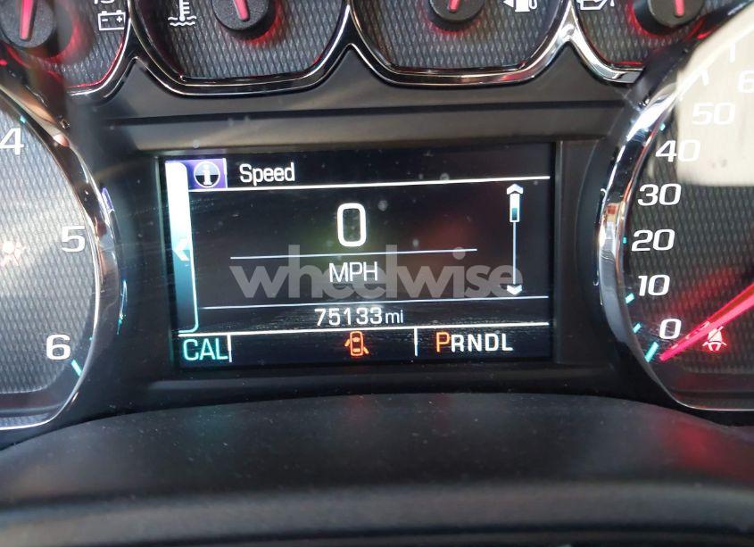 Photo 15 of 2017 Chevrolet Silverado 1500 2LT (VIN 3GCUKREH6HG129737)