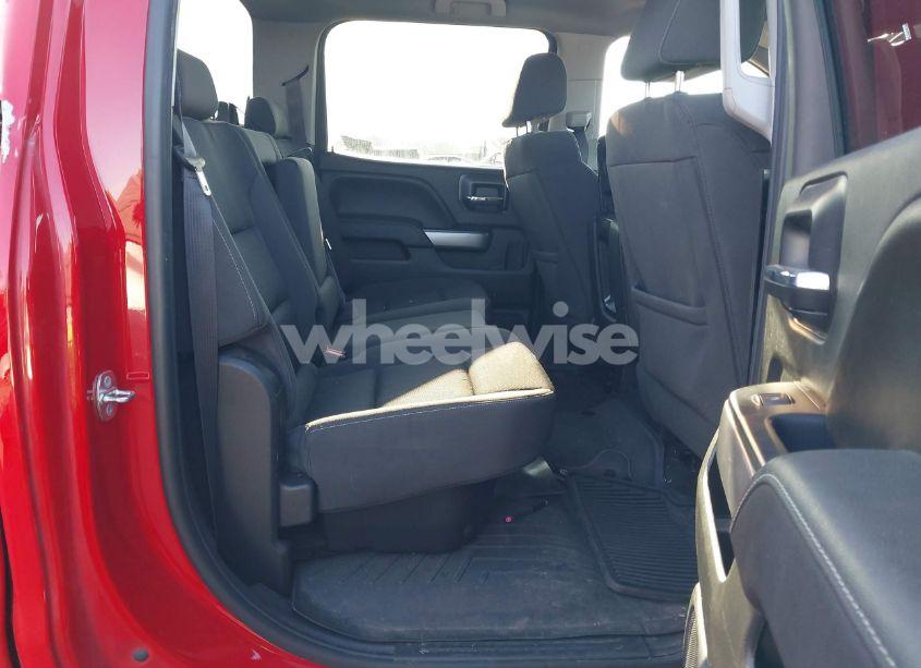 Photo 8 of 2017 Chevrolet Silverado 1500 2LT (VIN 3GCUKREH6HG129737)