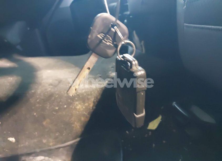 Photo 11 of 2014 Chevrolet Silverado 1500 1LT (VIN 3GCUKREH8EG388693)